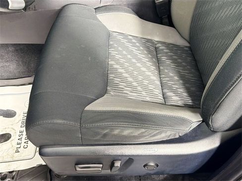 Used 2020 Toyota Tundra SR5 image 17