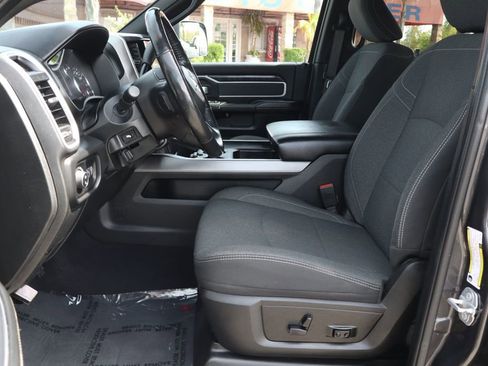 Used 2020 RAM 2500 Big Horn w/ Night Edition AWD/4WD image 20