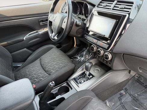 Used 2021 Mitsubishi Outlander Sport SE FWD image 26