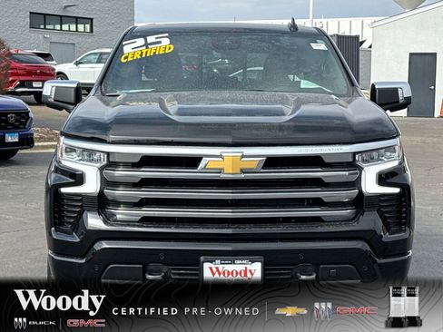 Certified 2025 Chevrolet Silverado 1500 High Country w/ High Country Premium Package image 3