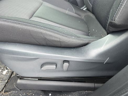 Used 2023 Subaru Ascent Premium w/ Convenience Package image 13