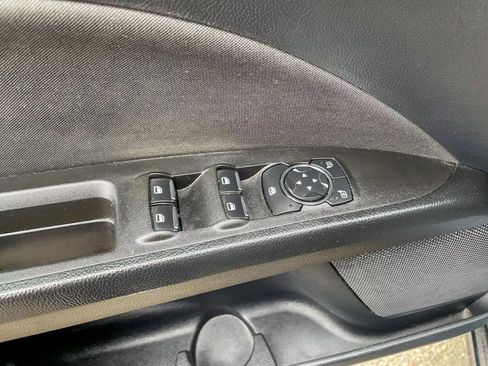 Used 2020 Ford Fusion SE FWD image 17