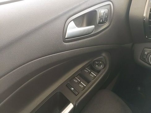 Used 2017 Ford Escape Titanium AWD/4WD image 27