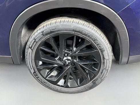 Used 2023 Mitsubishi Outlander SE FWD image 37
