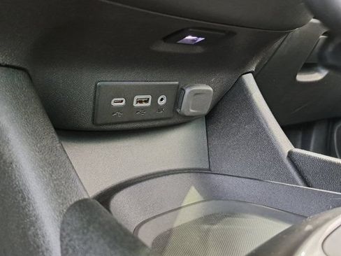 Used 2025 Chevrolet Malibu LS FWD image 17