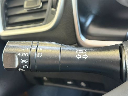 Used 2015 Nissan Murano Platinum FWD image 11