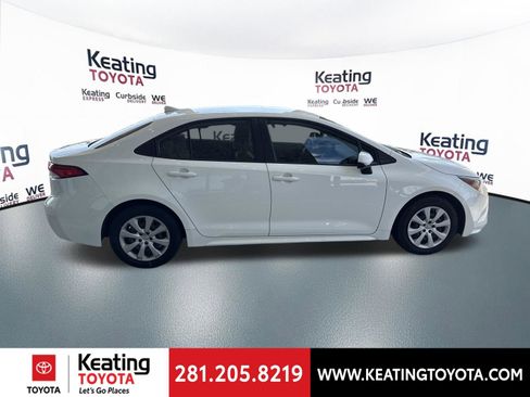 Used 2022 Toyota Corolla LE FWD image 8