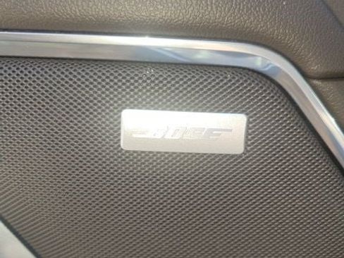 Used 2024 Chevrolet Silverado 2500 LTZ w/ LTZ Convenience Package AWD/4WD image 16