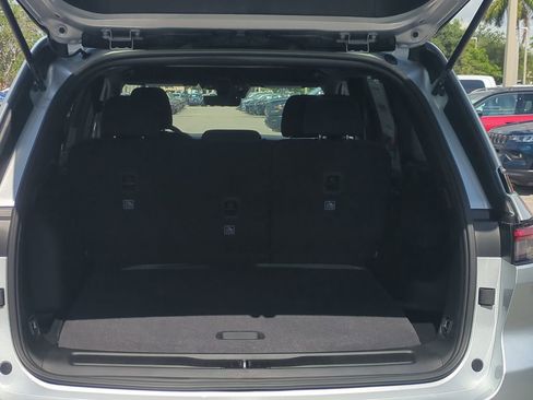 New 2026 Jeep Grand Cherokee Laredo RWD image 13