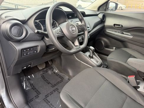 Certified 2025 Nissan Kicks Play S FWD image 2