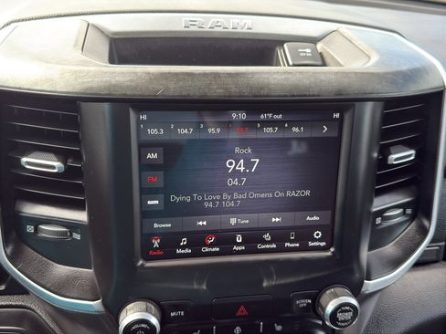 Used 2019 RAM 1500 Big Horn AWD/4WD image 18