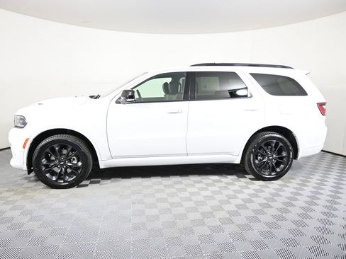 Used 2025 Dodge Durango GT AWD/4WD image 2