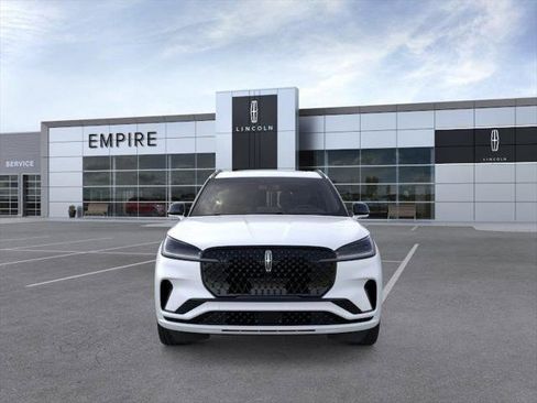 New 2026 Lincoln Aviator AWD w/ Jet Appearance Package image 6