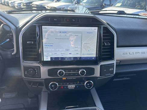 Used 2022 Ford F350 Lariat w/ Black Appearance Package image 14