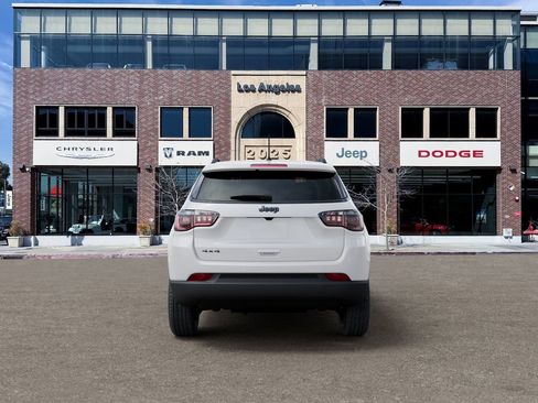 New 2026 Jeep Compass Latitude AWD/4WD image 7