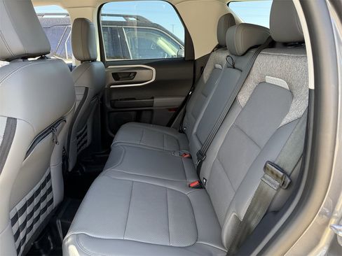 New 2025 Ford Bronco Sport Badlands image 44