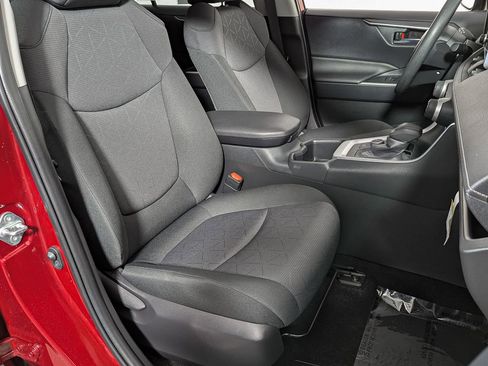 Certified 2025 Toyota RAV4 XLE image 25