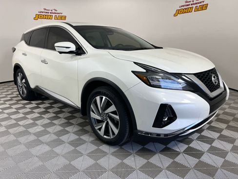 Used 2021 Nissan Murano SL w/ SL Moonroof Package FWD image 9