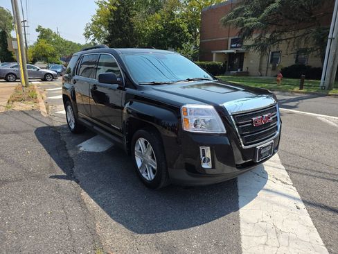 Used 2012 GMC Terrain SLE FWD image 2