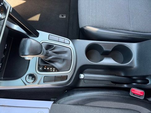 Used 2021 Kia Seltos S FWD image 23