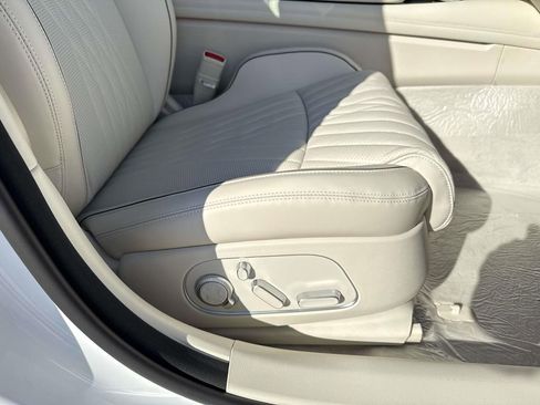 New 2026 Genesis G90 3.5T image 14