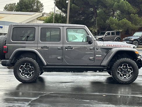 Used 2020 Jeep Wrangler Unlimited Rubicon w/ Quick Order Package 28Y Recon image 3