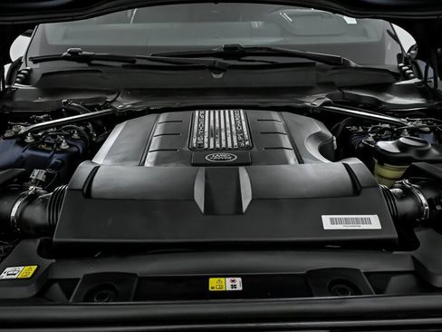 Used 2020 Land Rover Range Rover HSE image 14