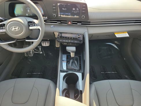 New 2026 Hyundai Elantra SEL Sport image 15