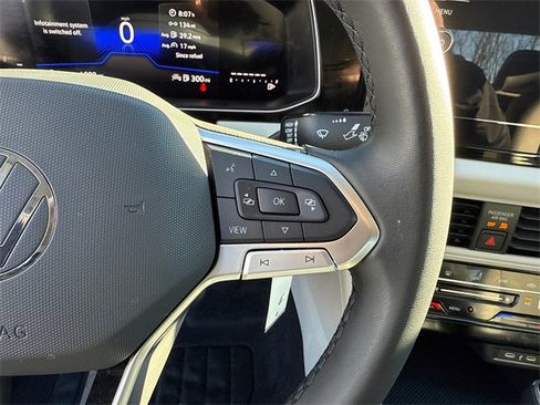 Certified 2025 Volkswagen Jetta S image 13