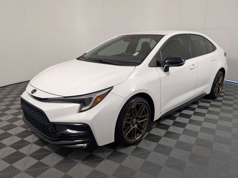 Used 2024 Toyota Corolla Sedan w/ SE Convenience Package FWD image 2