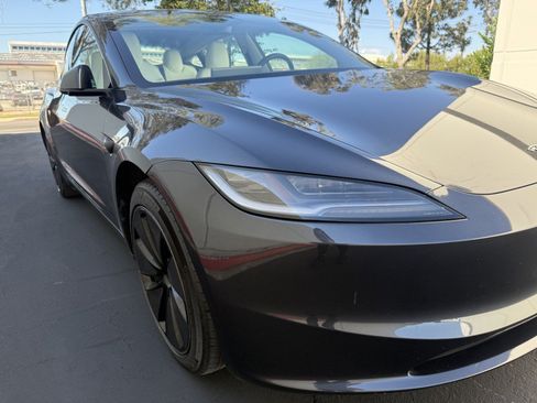 Used 2025 Tesla Model 3 RWD image 7