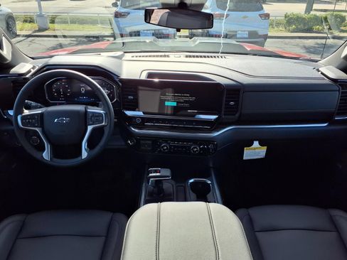 New 2026 Chevrolet Silverado 1500 LT Trail Boss w/ LT Trail Boss Premium Package AWD/4WD image 4
