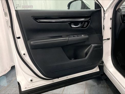 Used 2023 Honda CR-V EX-L image 9