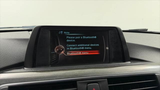 Used 2017 BMW 330i Sedan RWD image 31