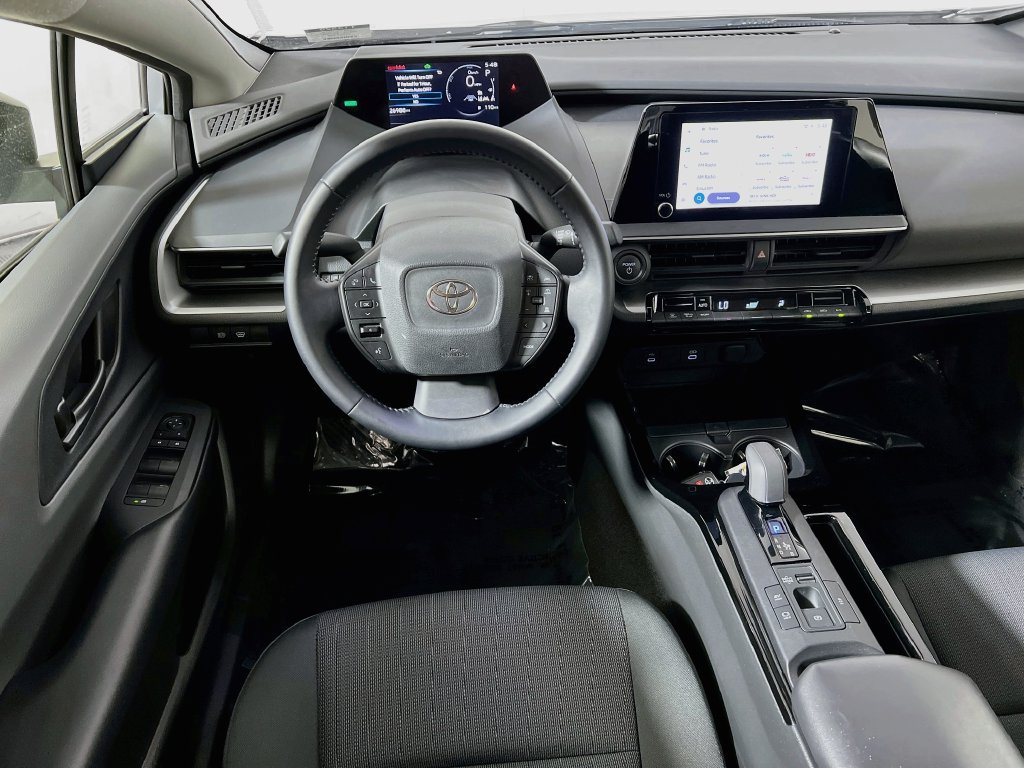 Certified 2025 Toyota Prius LE FWD image 19