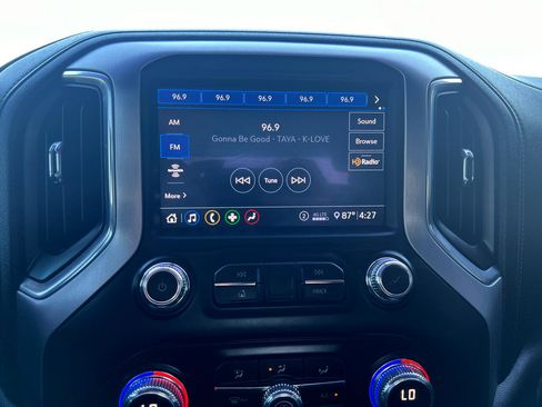 Used 2020 GMC Sierra 1500 SLT image 24