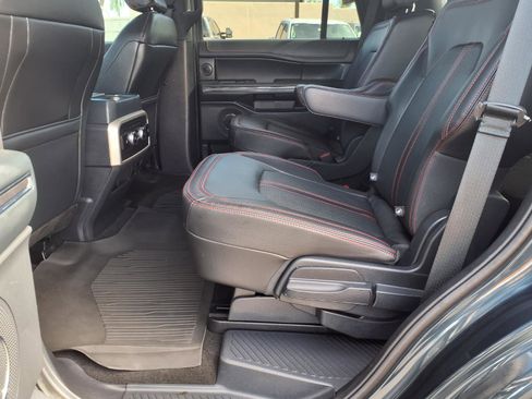 Certified 2024 Ford Expedition Limited AWD/4WD image 17