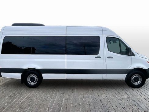 Used 2026 Mercedes-Benz Sprinter 2500 image 8