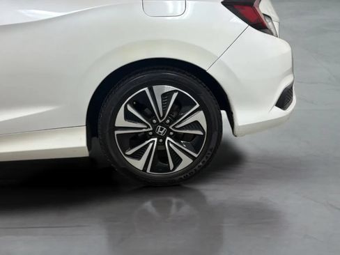 Used 2017 Honda Civic EX-T image 28