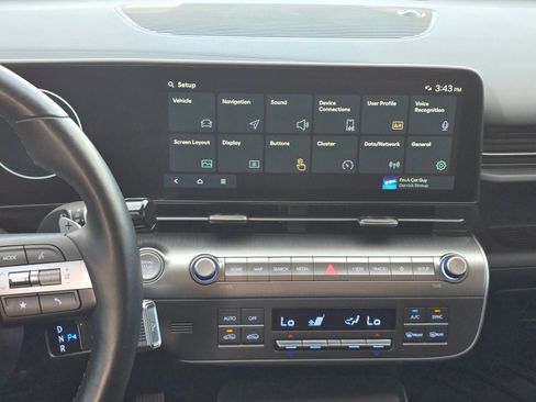 Used 2024 Hyundai Kona Limited AWD/4WD image 14