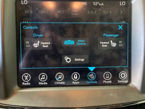 Used 2017 Chrysler 300 S AWD/4WD image 15
