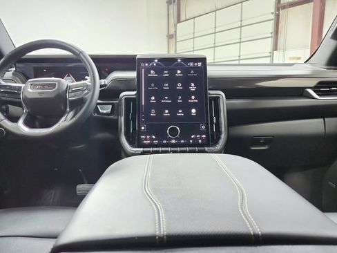 Used 2025 GMC Yukon Elevation RWD image 25