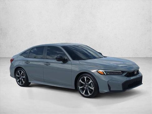 Used 2025 Honda Civic Sport Touring image 3