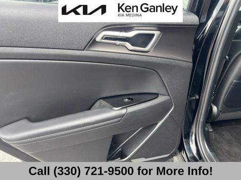 Certified 2024 Kia Sportage EX AWD/4WD image 48