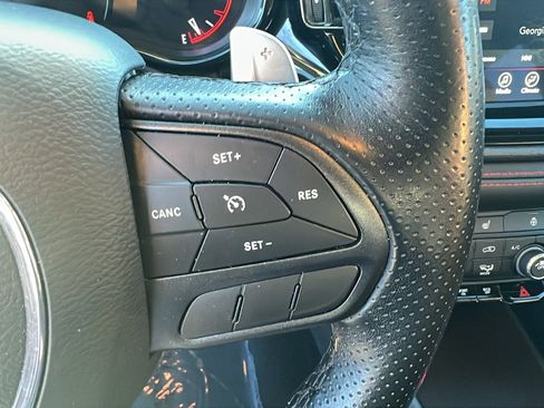 Used 2023 Dodge Durango GT image 30