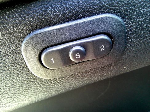 Used 2017 Dodge Durango GT w/ Premium Group image 18