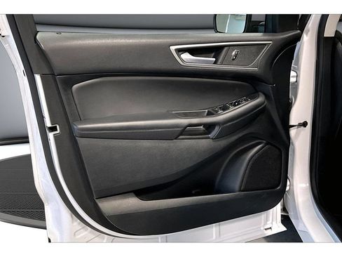 Used 2024 Ford Edge SEL AWD/4WD image 31