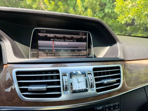 Used 2015 Mercedes-Benz E 350 4MATIC Sedan w/ Premium 1 Package image 30