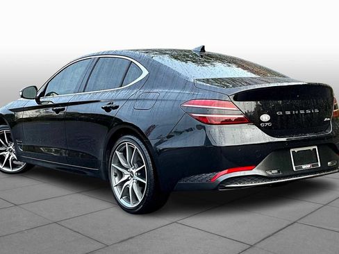 Used 2022 Genesis G70 2.0T w/ Prestige Package image 11