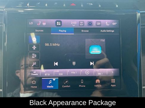 Used 2022 Jeep Grand Cherokee L Limited w/ Black Appearance Package AWD/4WD image 2